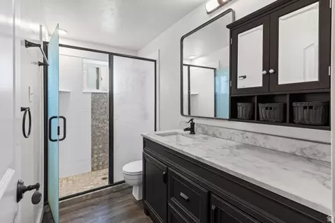 Bath - 460 S 280 W, Orem, UT 84058 photo 4 of 4