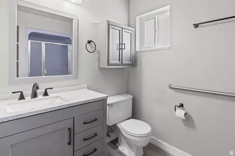 Bath - 460 S 280 W, Orem, UT 84058 photo 2 of 4