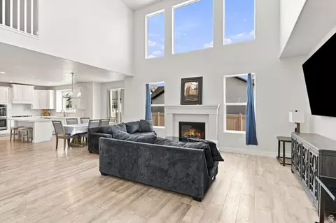 Other - 558 N Hampton Ln, Lindon, UT 84042 photo 2 of 8