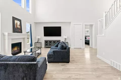 Other - 558 N Hampton Ln, Lindon, UT 84042 photo 5 of 8