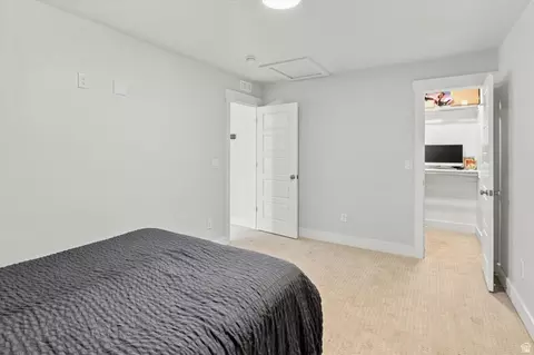Bedroom - 558 N Hampton Ln, Lindon, UT 84042 photo 6 of 8