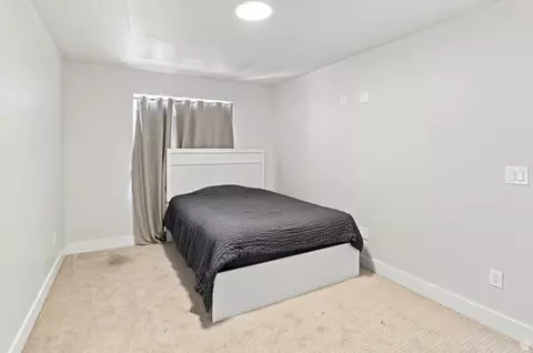 Bedroom - 558 N Hampton Ln, Lindon, UT 84042 photo 5 of 8