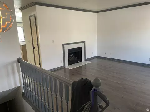 Living - 270 E Center St, Bountiful, UT 84010 photo 6 of 7