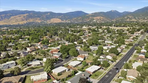 View/Area - 300 E 1650 S, Bountiful, UT 84010 photo 6 of 8