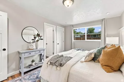 Bedroom - 300 E 1650 S, Bountiful, UT 84010 photo 3 of 8