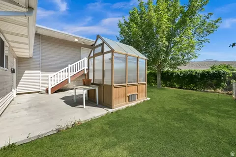 Exterior - 495 W 920 N, Orem, UT 84057 photo 3 of 11