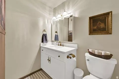 Bath - 495 W 920 N, Orem, UT 84057 photo 2 of 4