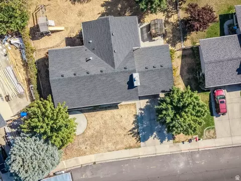 View/Area - 495 W 920 N, Orem, UT 84057 photo 2 of 12