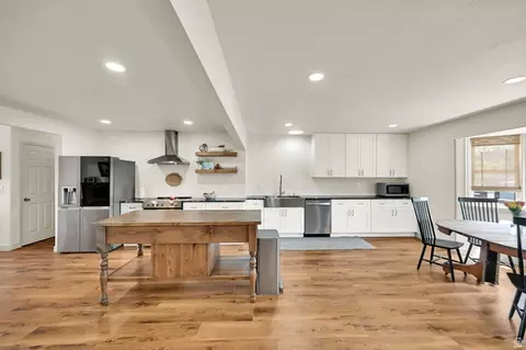 Kitchen - 495 W 920 N, Orem, UT 84057 photo 1 of 5