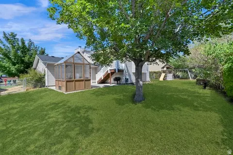 Exterior - 495 W 920 N, Orem, UT 84057 photo 5 of 11