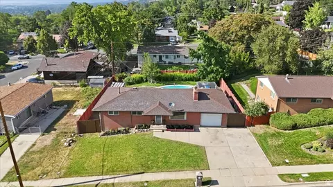 View/Area - 923 E 350 N, Bountiful, UT 84010 photo 2 of 12