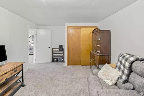 Bedroom - 923 E 350 N, Bountiful, UT 84010 photo 5 of 7