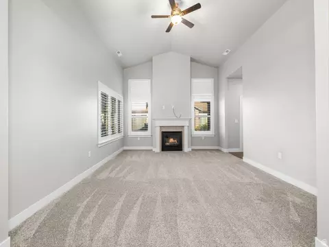 Living - 1809 W 200 S #C, Mapleton, UT 84664 photo 2 of 3