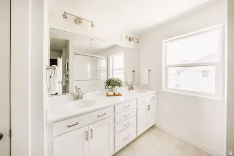 Bath - 1146 E Antelope Dr #605, Eagle Mountain, UT 84005 photo 1 of 1