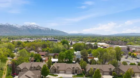 View/Area - 1832 E Peyton Ct, Holladay, UT 84117 photo 5 of 10