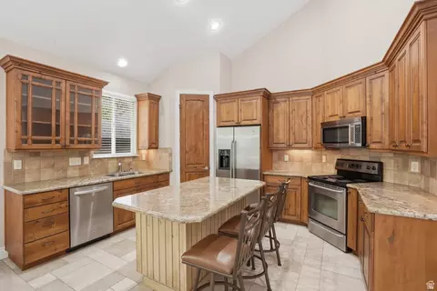 Kitchen - 1832 E Peyton Ct, Holladay, UT 84117 photo 3 of 3