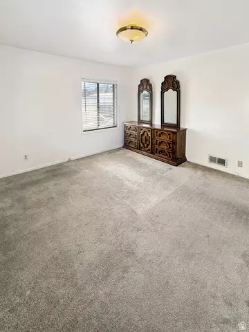 Bedroom - 7811 S Oak St, Sandy, UT 84092 photo 2 of 3