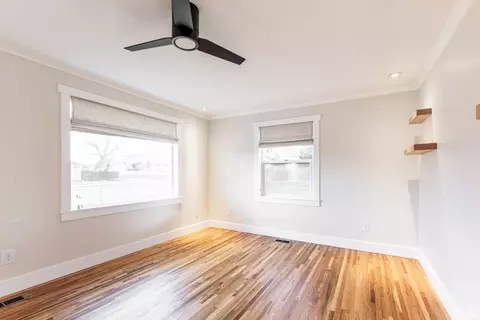 Living - 518 E 11000 S, Sandy, UT 84070 photo 2 of 2
