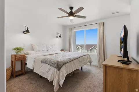 1097 E Waterway Ln, Saratoga Springs, UT 84045