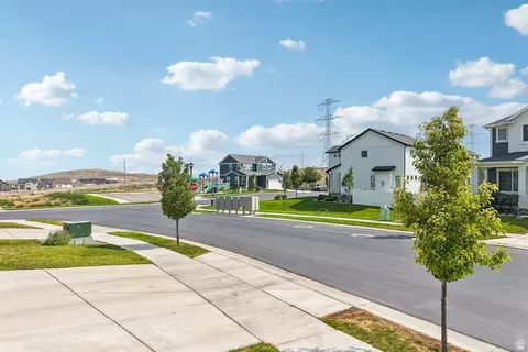 View/Area - 4389 E Inverness Ln, Eagle Mountain, UT 84005 photo 3 of 5