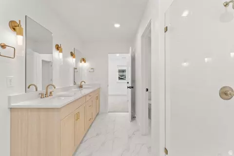 Entry Way - 286 E Legacy Trail Ln #3, Midvale, UT 84047 photo 5 of 6