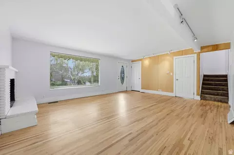 Living - 3001 E 4345 S, Holladay, UT 84124 photo 3 of 4