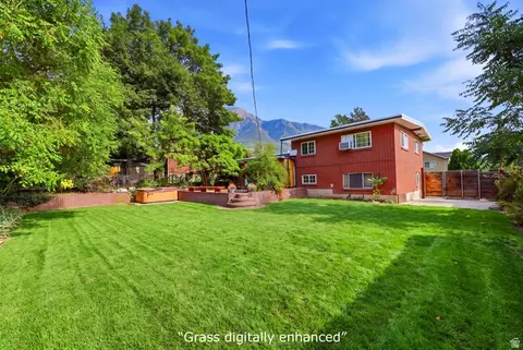 Exterior - 3001 E 4345 S, Holladay, UT 84124 photo 7 of 11