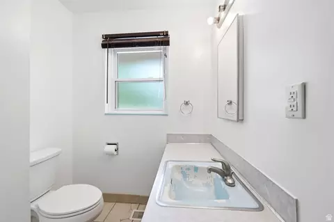 Bath - 936 Chatelain Rd, Ogden, UT 84403 photo 1 of 2