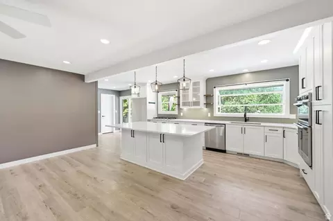 Kitchen - 936 Chatelain Rd, Ogden, UT 84403 photo 3 of 3