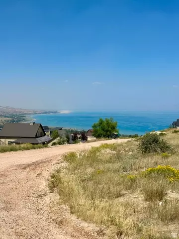 1840 N Broad Hollow Rd, Garden City, UT 84028