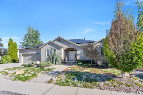 Exterior - 491 E 450 S, Orem, UT 84097 photo 3 of 12