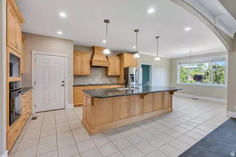 Kitchen - 491 E 450 S, Orem, UT 84097 photo 2 of 6