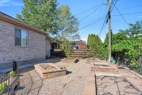 Exterior - 491 E 450 S, Orem, UT 84097 photo 7 of 12