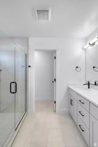 Bath - 513 S 1150 W, Logan, UT 84321 photo 2 of 5