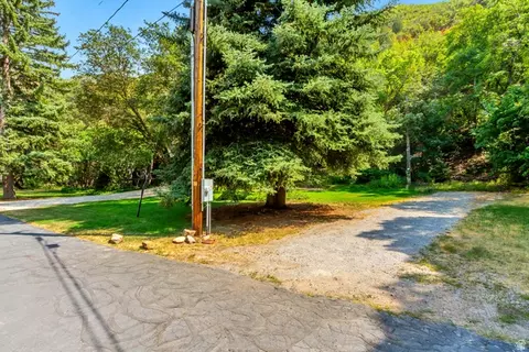 6068 E Grindstone Dr #12, Springville, UT 84663 photo 3
