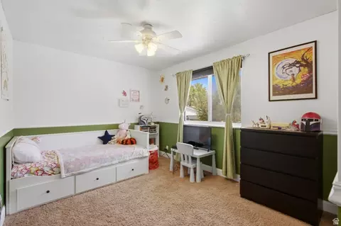 Bedroom - 322 E Annalyn Dr, Sandy, UT 84070 photo 4 of 8