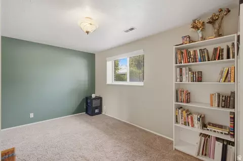 Bedroom - 322 E Annalyn Dr, Sandy, UT 84070 photo 5 of 8