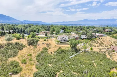 3467 E Magic Dr #N/A, Cottonwood Heights, UT 84121 photo 4