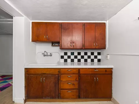 Kitchen - 457 E 100 S, Provo, UT 84601 photo 5 of 6