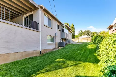 Exterior - 2080 E Sands Dr S, Holladay, UT 84124 photo 8 of 9