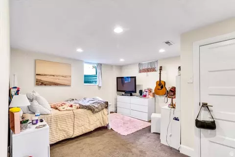 Bedroom - 2080 E Sands Dr S, Holladay, UT 84124 photo 6 of 6