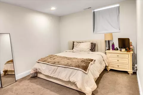 Bedroom - 2080 E Sands Dr S, Holladay, UT 84124 photo 4 of 6
