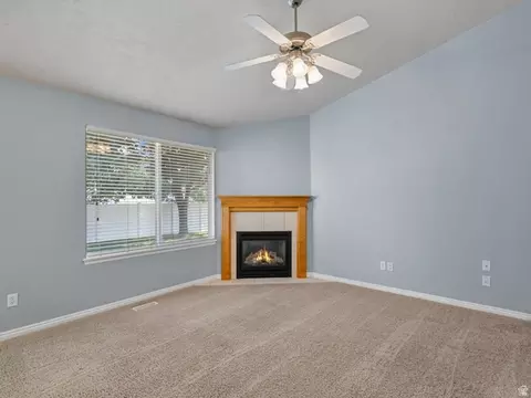 Living - 821 E 2050 S, Clearfield, UT 84015 photo 3 of 5