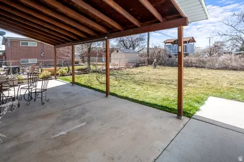 Exterior - 235 W 1400 N, Bountiful, UT 84010 photo 7 of 10