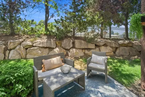 Exterior - 1462 E Tuscan Oak Way, Sandy, UT 84092 photo 2 of 2