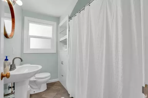 Bath - 6 Terrace Pl, Logan, UT 84321 photo 1 of 1