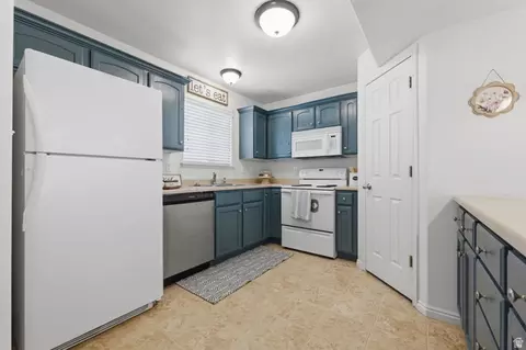 Kitchen - 1832 W Wembly Park S, Springville, UT 84663 photo 1 of 3