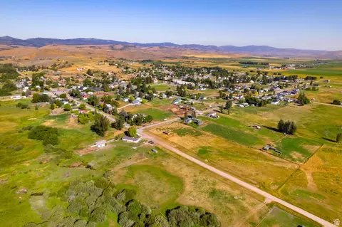 161 S 2nd E, Paris, ID 83261 photo 8