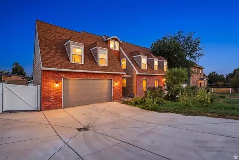 Exterior - 274 E 1600 N, Orem, UT 84057 photo 12 of 17