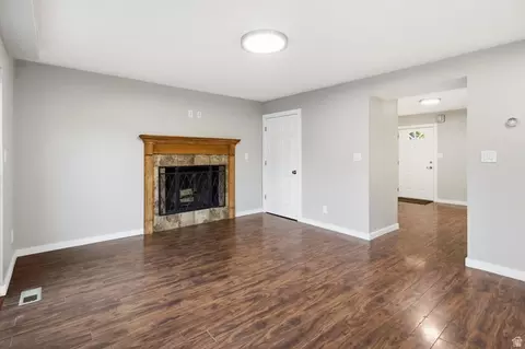 Living - 274 E 1600 N, Orem, UT 84057 photo 5 of 8